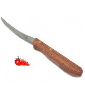 Knife slicing Due Cigni tomatoes