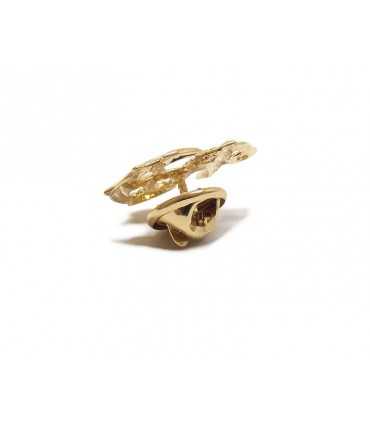 Golden marine anchor pin