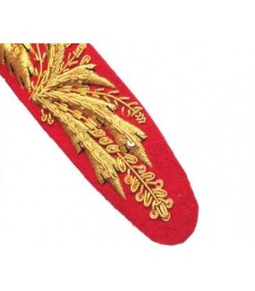 Alamari con fiorame per ufficiale da giacca dorati su panno rosso