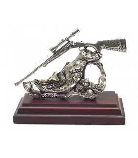 Statuetta_in_peltro_carabina_