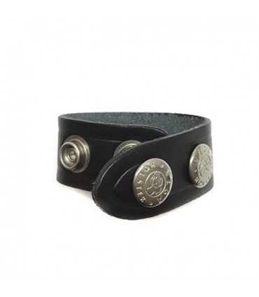 1V00 – Leather beltkeeper